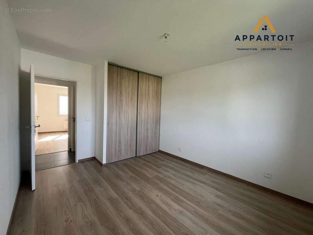 Maison 98 m² à Cusset  - photo 6