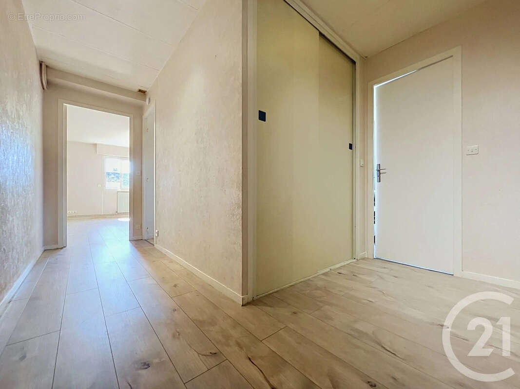 Appartement 66 m² à Pont-Audemer  - photo 3