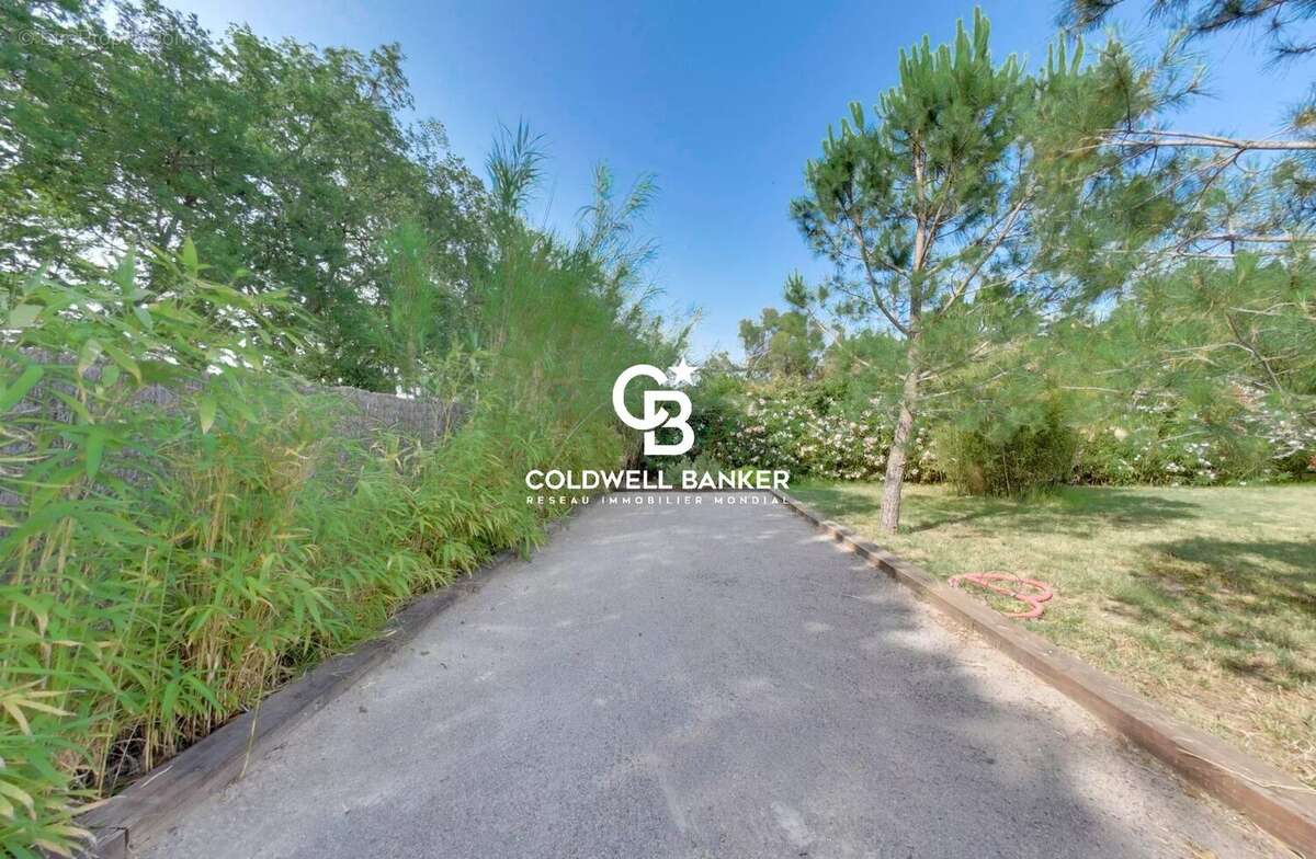 Maison à VILLENEUVE-DE-LA-RAHO