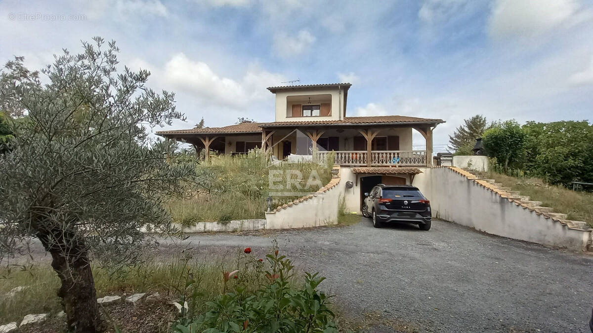 Maison à MONTPON-MENESTEROL