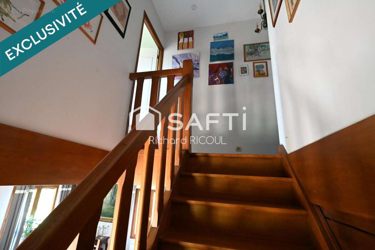 Maison 140 m² à Le Pre-D'auge  - photo 7