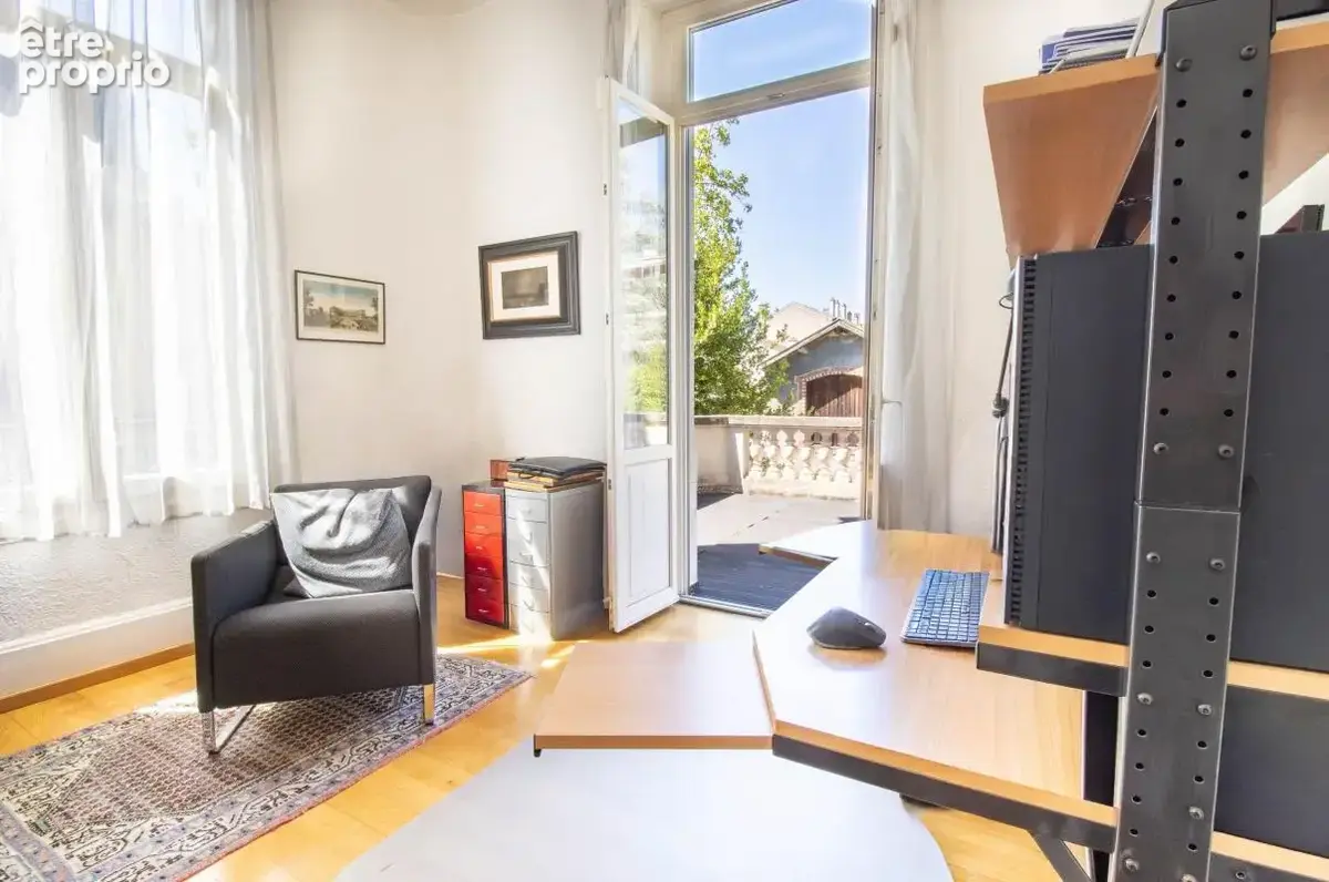 Maison À Vendre Piscine Jardin - photo 20
