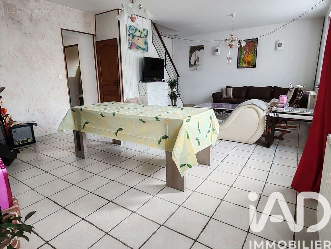Photo 3 - Maison à AUBERS