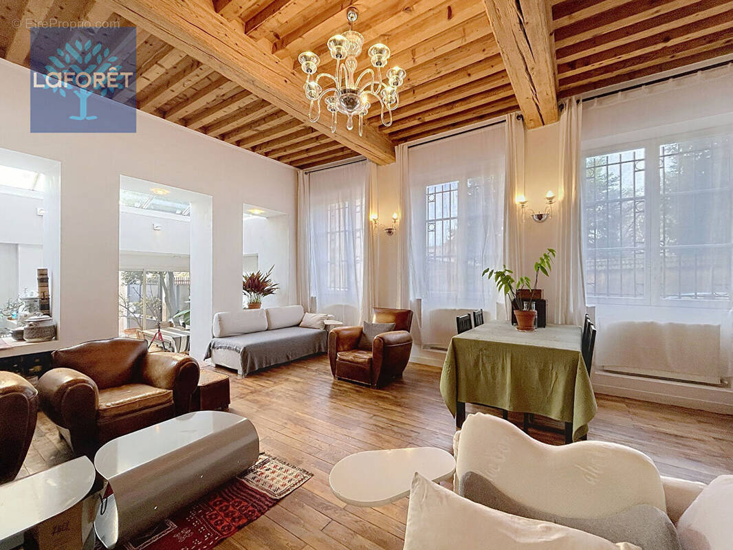 Appartement à LYON-5E