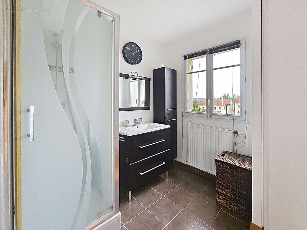 Maison à MARCOUSSIS