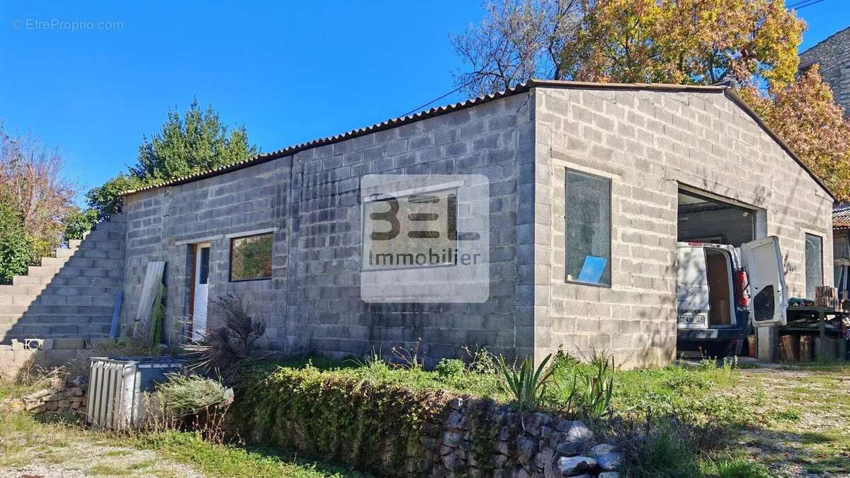 Maison à CHATEAUNEUF-DE-BORDETTE