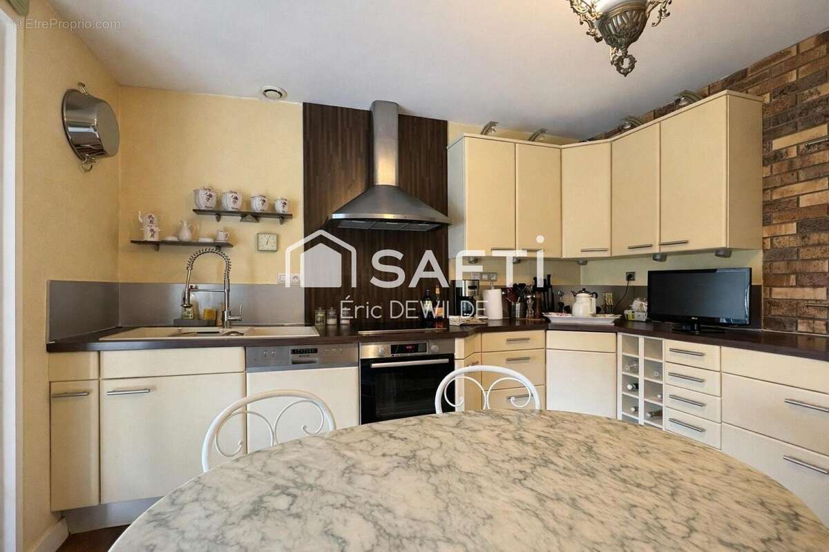 Maison 182 m² à Les Cheris  - photo 7
