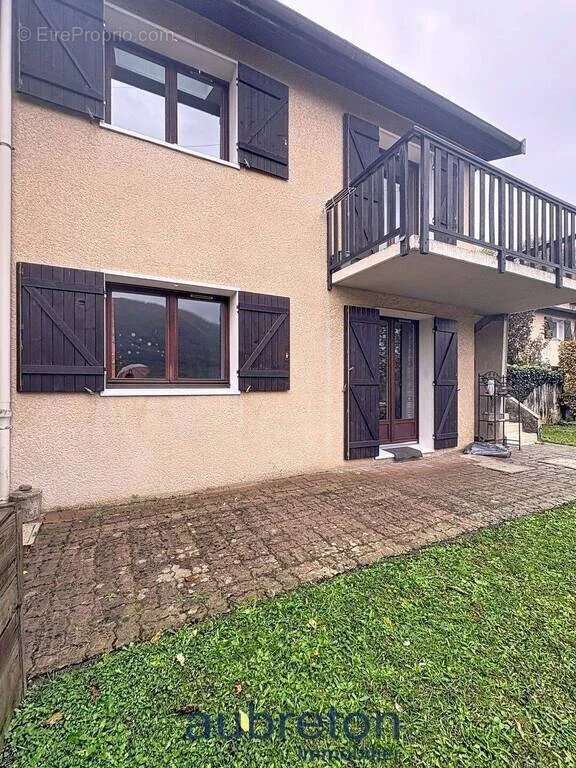 Maison à NOTRE-DAME-DE-MESAGE