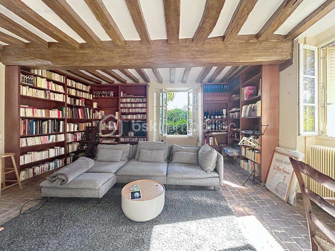 Maison 5 pièces de 125m2 à CHAMPIGNY SUR YONNE (89340) - photo 3