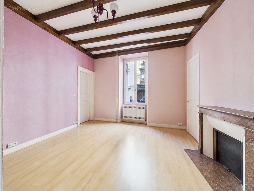 Appartement 97 m² à Chambery  - photo 5