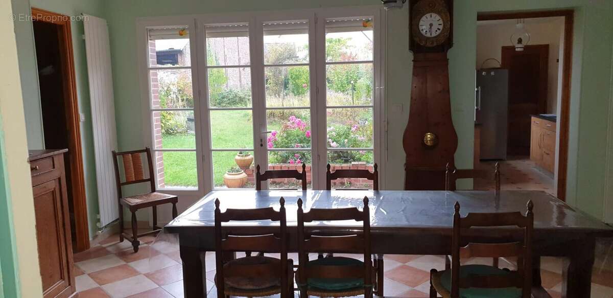 Maison à GRANDVILLIERS