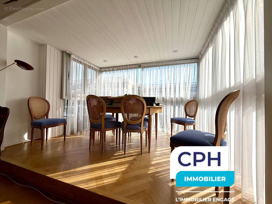 Appartement à LE CHESNAY