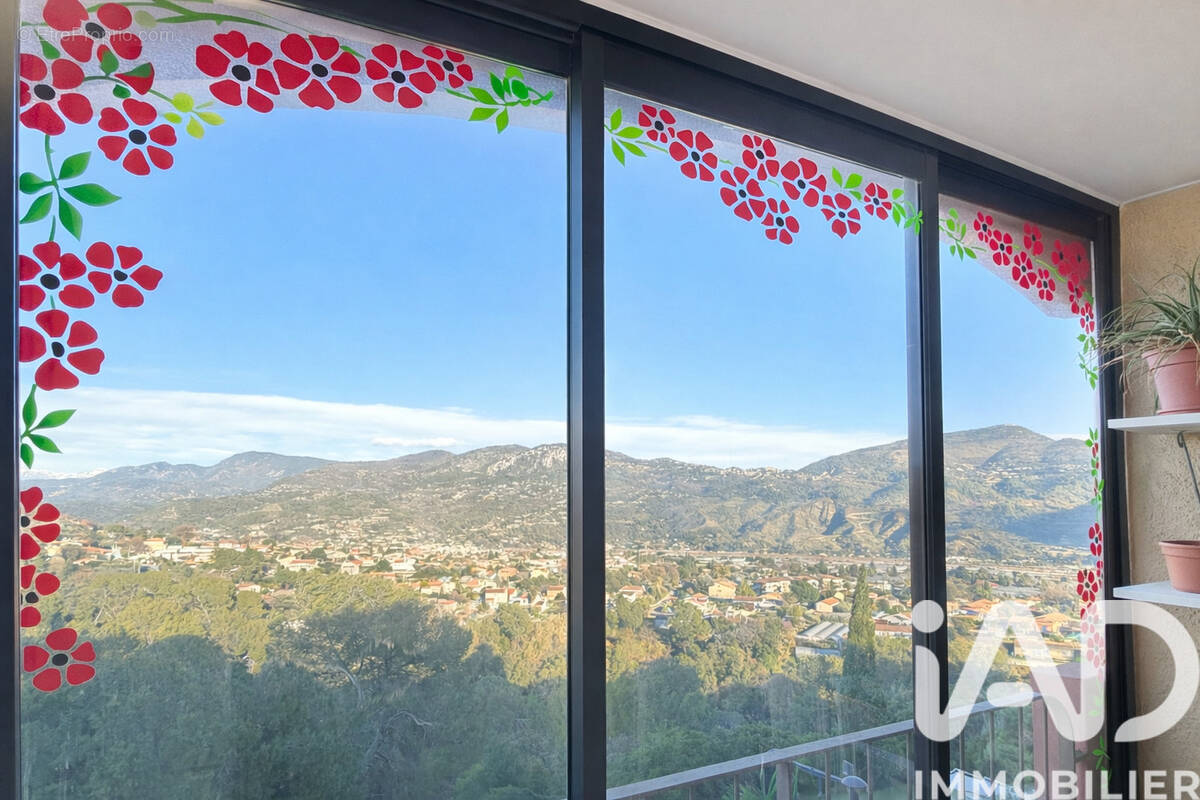 Photo 1 - Appartement à CARROS