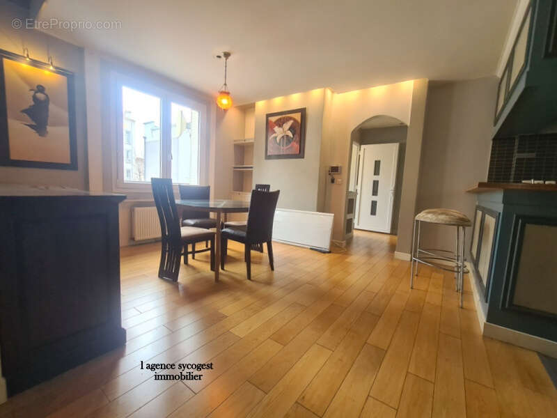 Maison à NOISY-LE-SEC