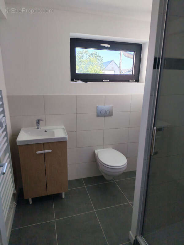 Appartement à BOURG-ACHARD