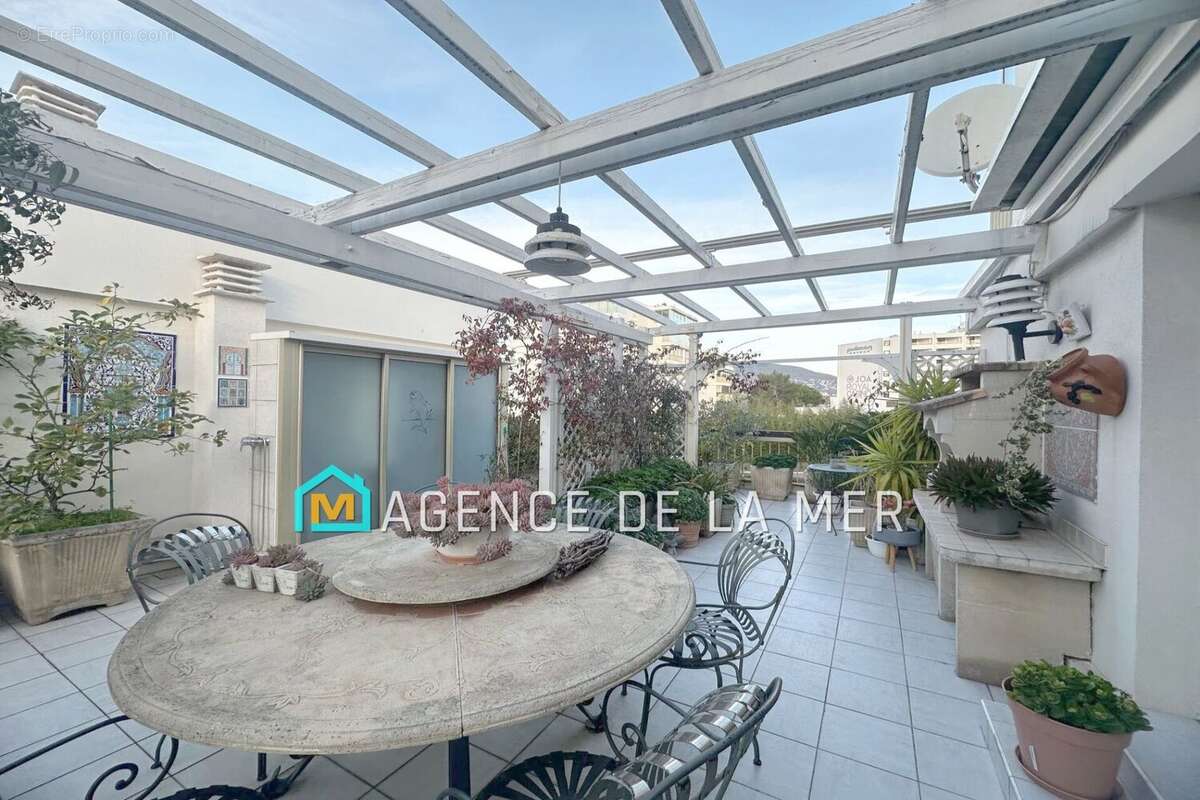 Appartement à MANDELIEU-LA-NAPOULE