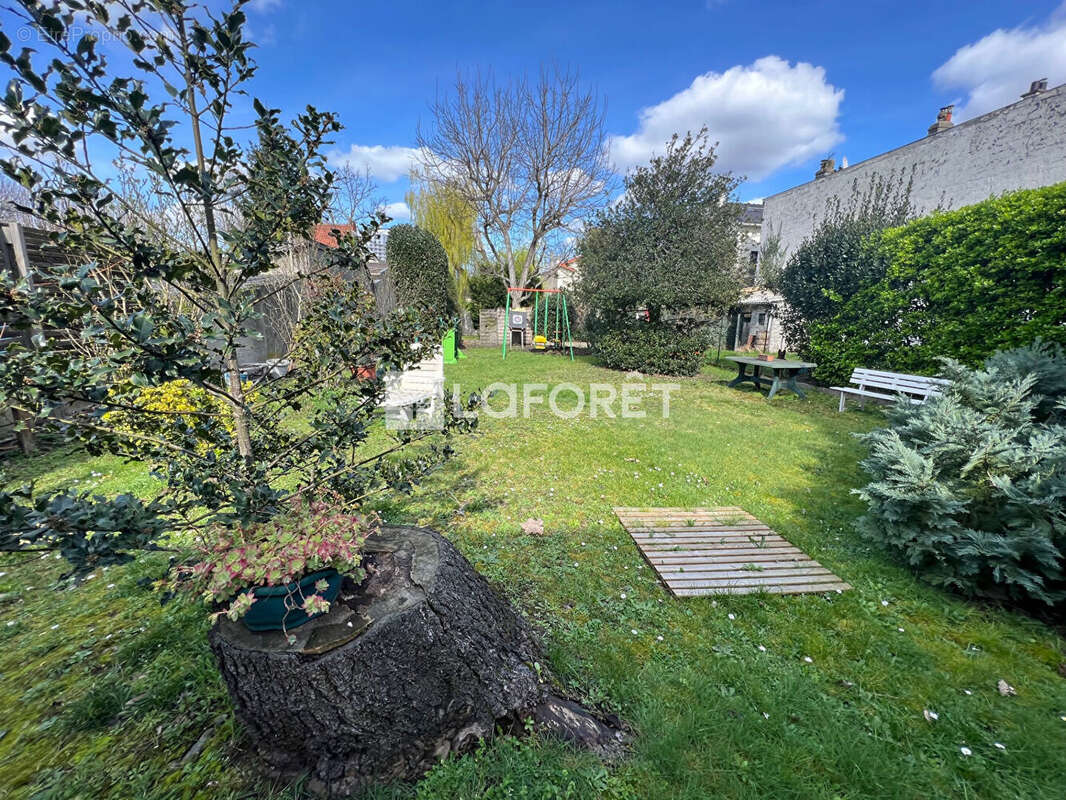 Maison à NOISY-LE-SEC