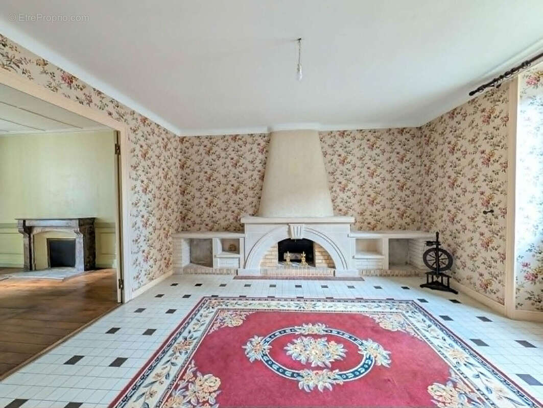 Maison à LA MOTHE-SAINT-HERAY