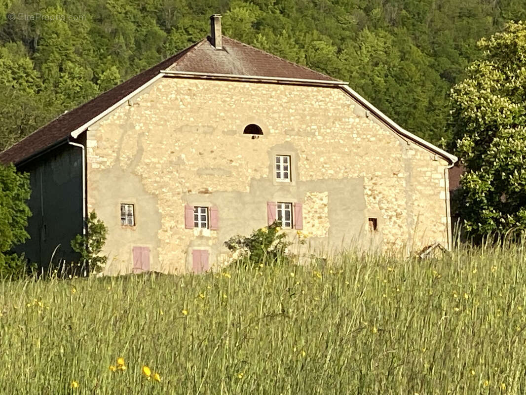 Maison à PRESILLY