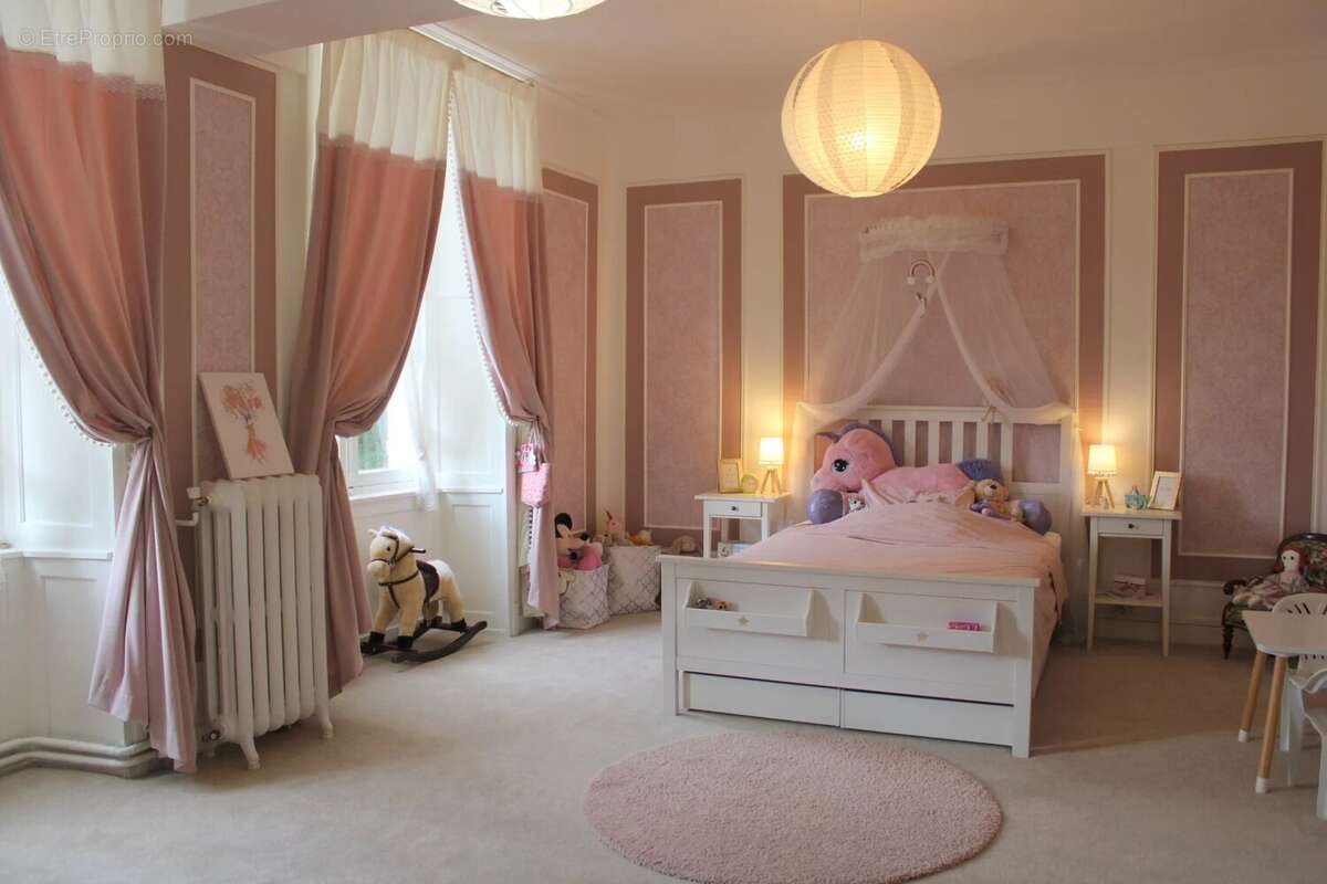 Maison à MELLE