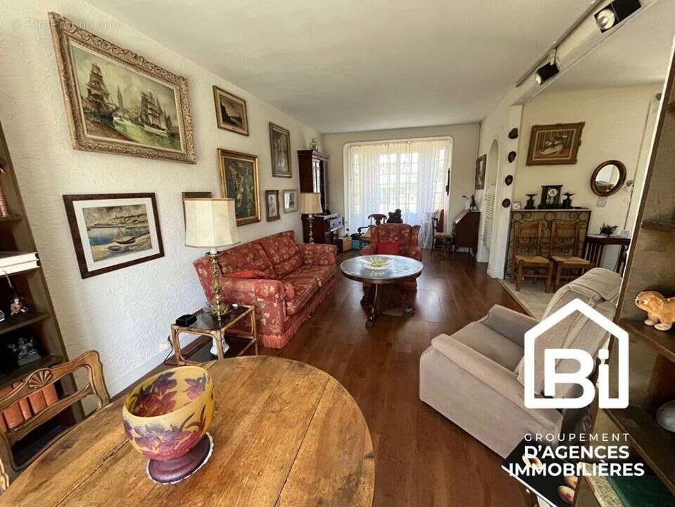 Maison à OUISTREHAM