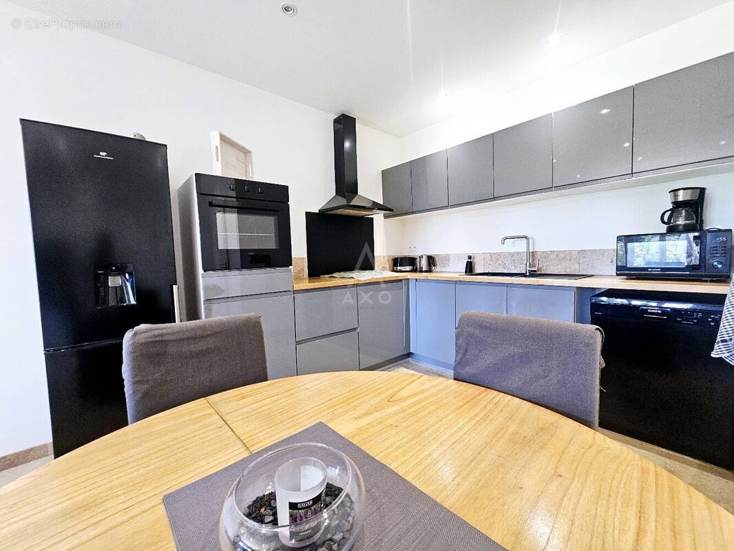 Appartement à ARAMON