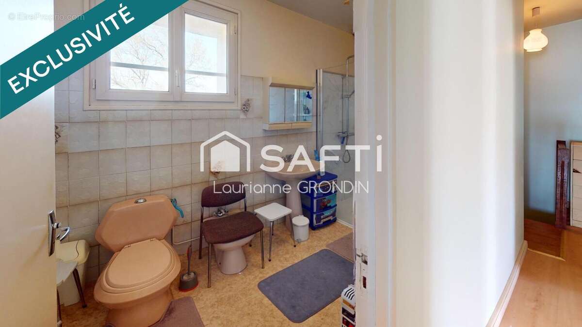 Maison 126 m² à Saint-Pierre-De-L'ile  - photo 9