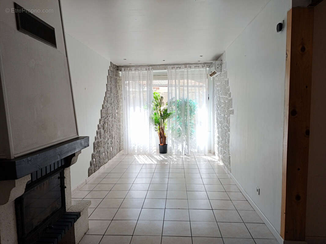 Maison à LA REDORTE