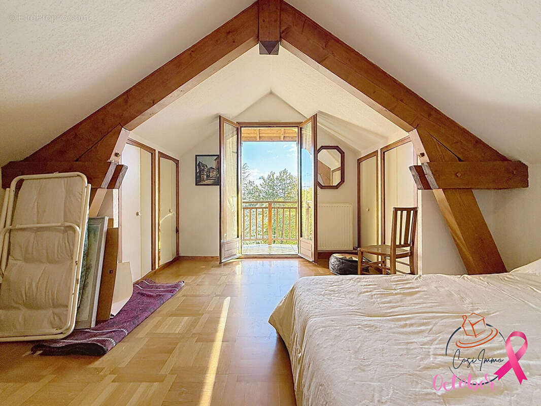 Maison à BELLEGARDE-SUR-VALSERINE