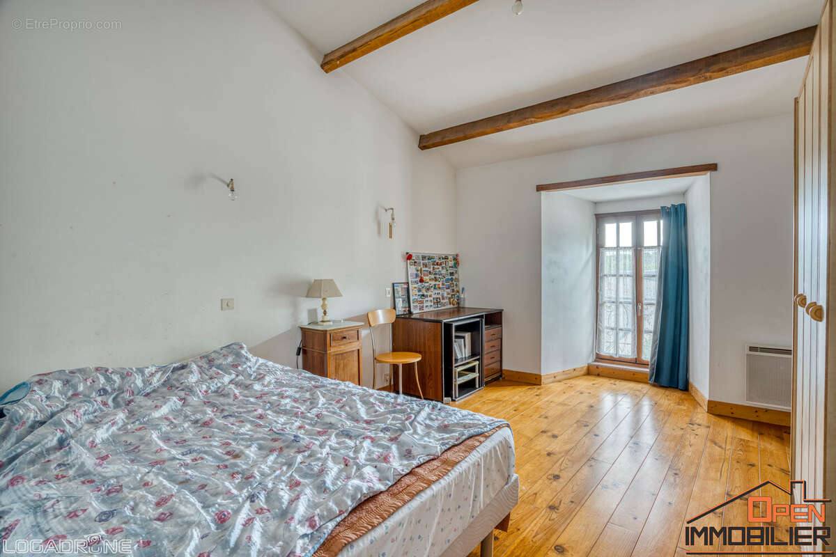 Appartement à CANCON