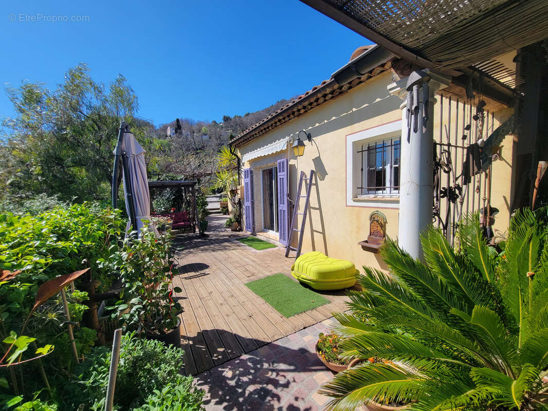 Maison à BONSON
