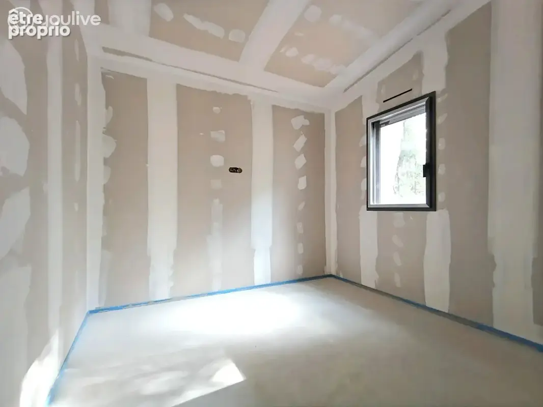 Maison aux beaux volumes en lisière de forêt – Terrain de 649 m² et dépendance en lisière de forêt - photo 9