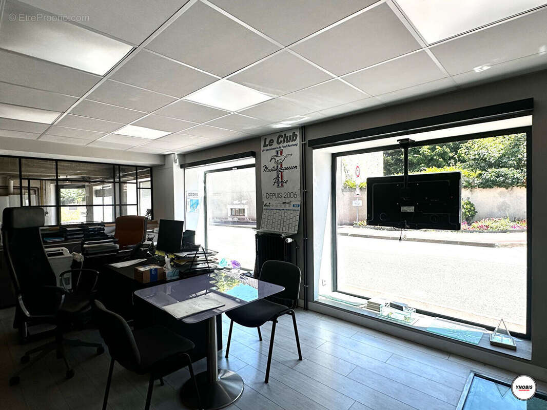 Appartement à VERNEUIL-SUR-SEINE