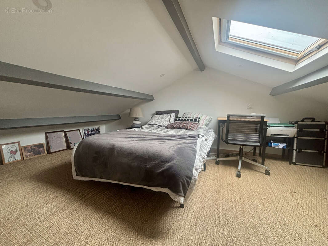 Maison à PONTCHARRA-SUR-TURDINE