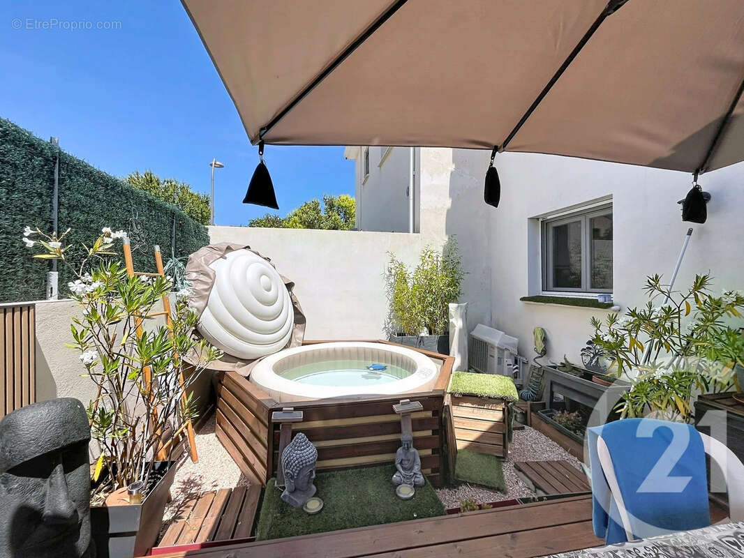 Maison à MEZE