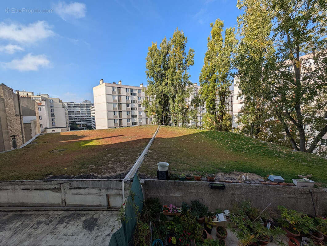 Appartement à PARIS-20E