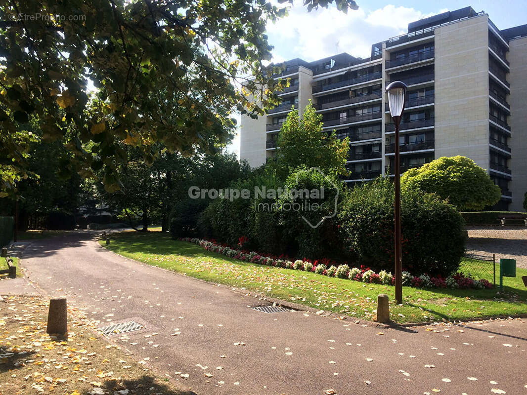 Appartement à VERSAILLES