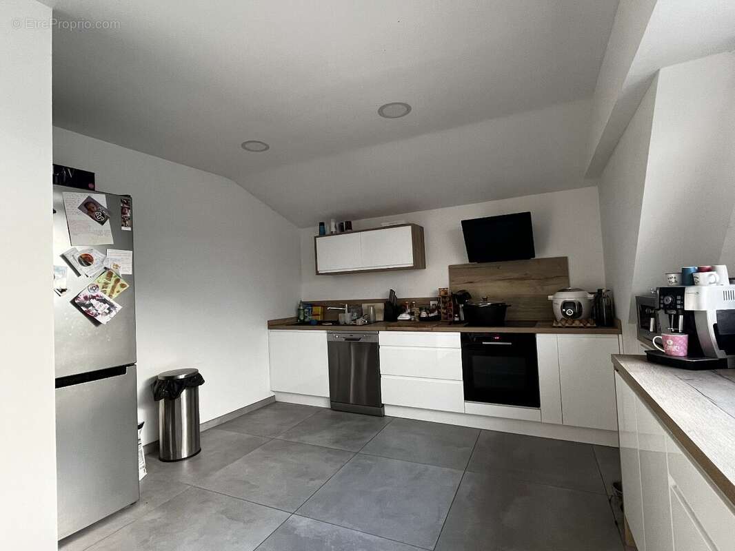 Maison à NISSAN-LEZ-ENSERUNE