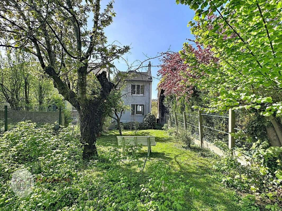 Maison à BAGNEUX
