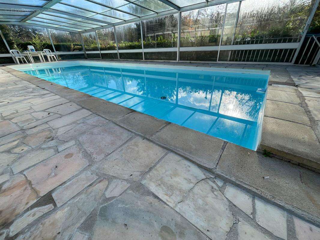 Maison à DROUE-SUR-DROUETTE