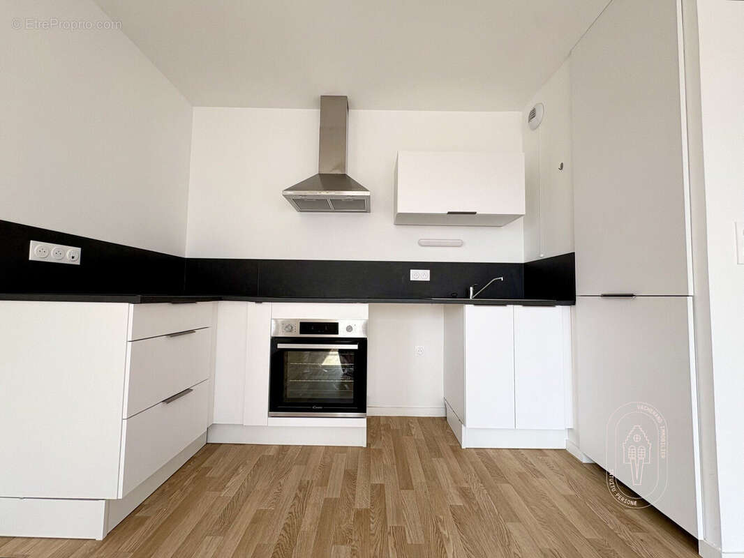 Appartement 41 m² à Armentieres  - photo 4