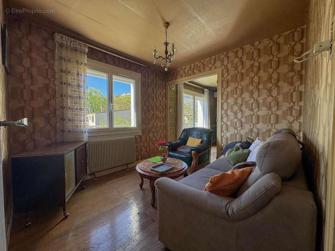 n°7 - Maison à SAINT-EGREVE