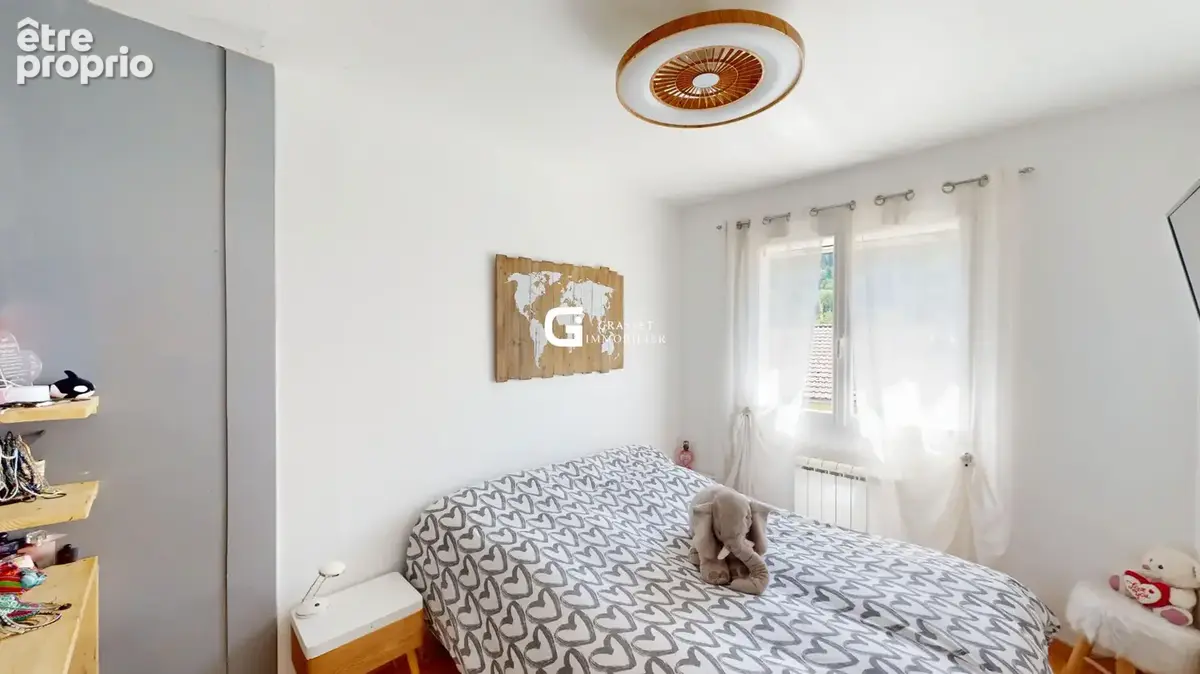 Maison Oyonnax 7 pièce(s) 110 m2 - photo 6