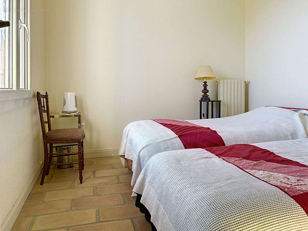 Maison à VILLENEUVE-LES-AVIGNON