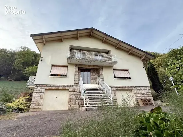 Maison familiale des années 70 avec sous-sol complet et beau potentiel - photo 26