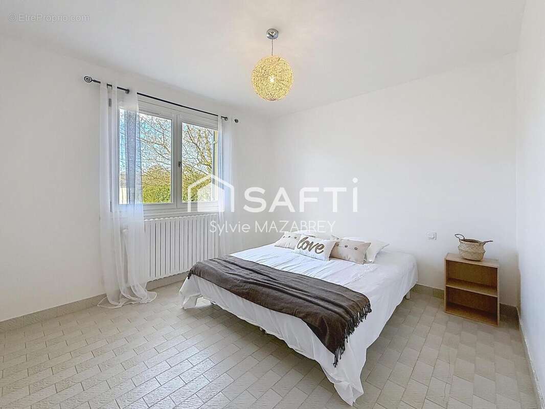 Photo 9 - Maison à MONTEREAU-FAULT-YONNE