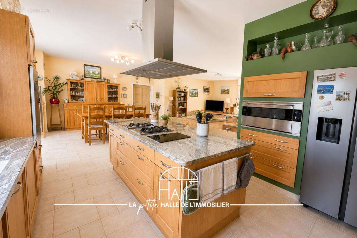 Maison 267 m² à Pescadoires  - photo 6