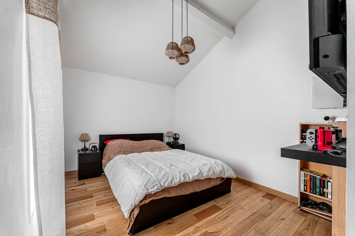 Maison à BOURGOIN-JALLIEU