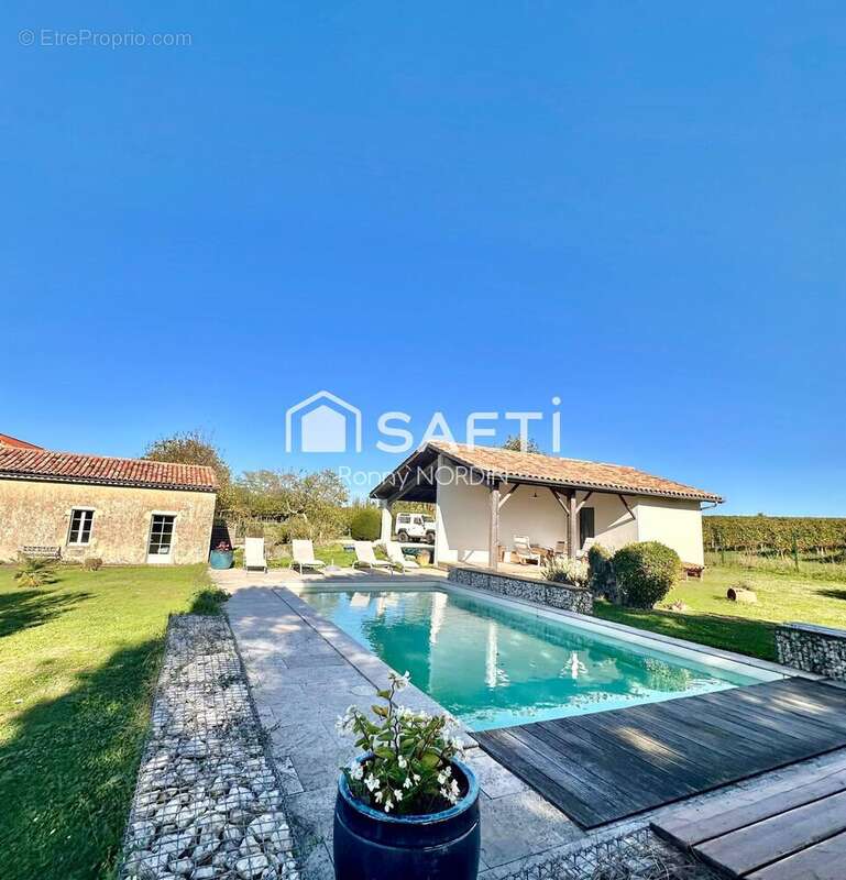 Photo 6 - Maison à SAINT-EMILION