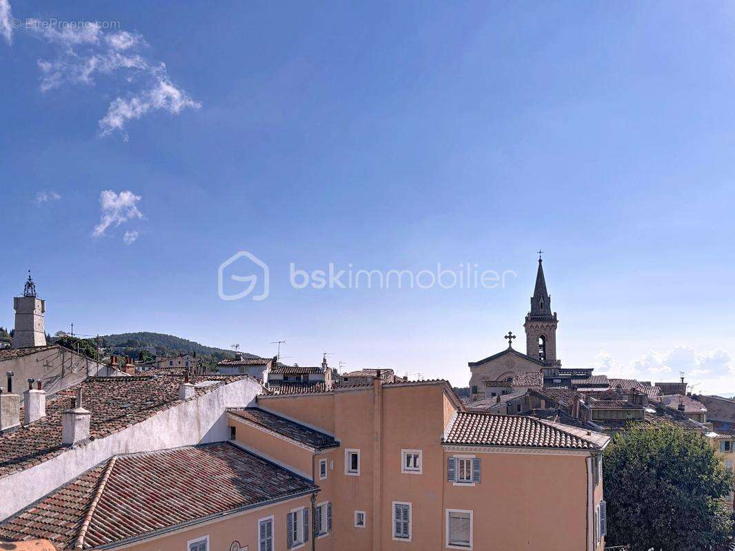 Appartement à DRAGUIGNAN